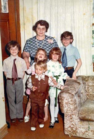 MomAndGrandchildren